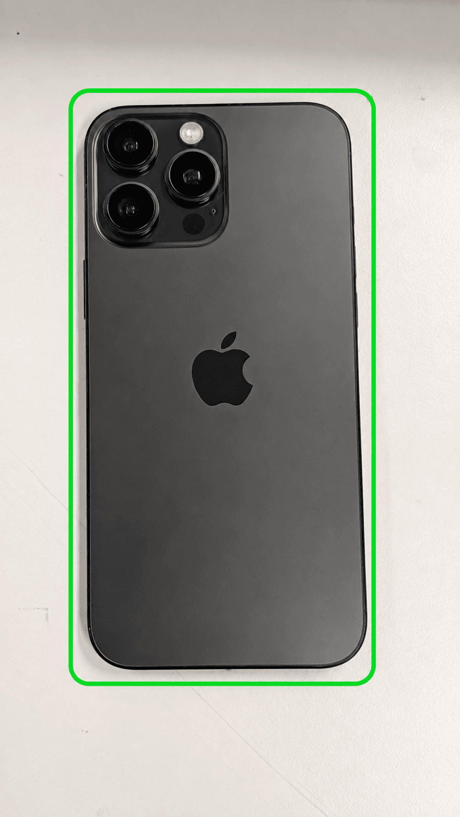 Etter: iPhone 16 Pro Max – Bakglass og kameralinser