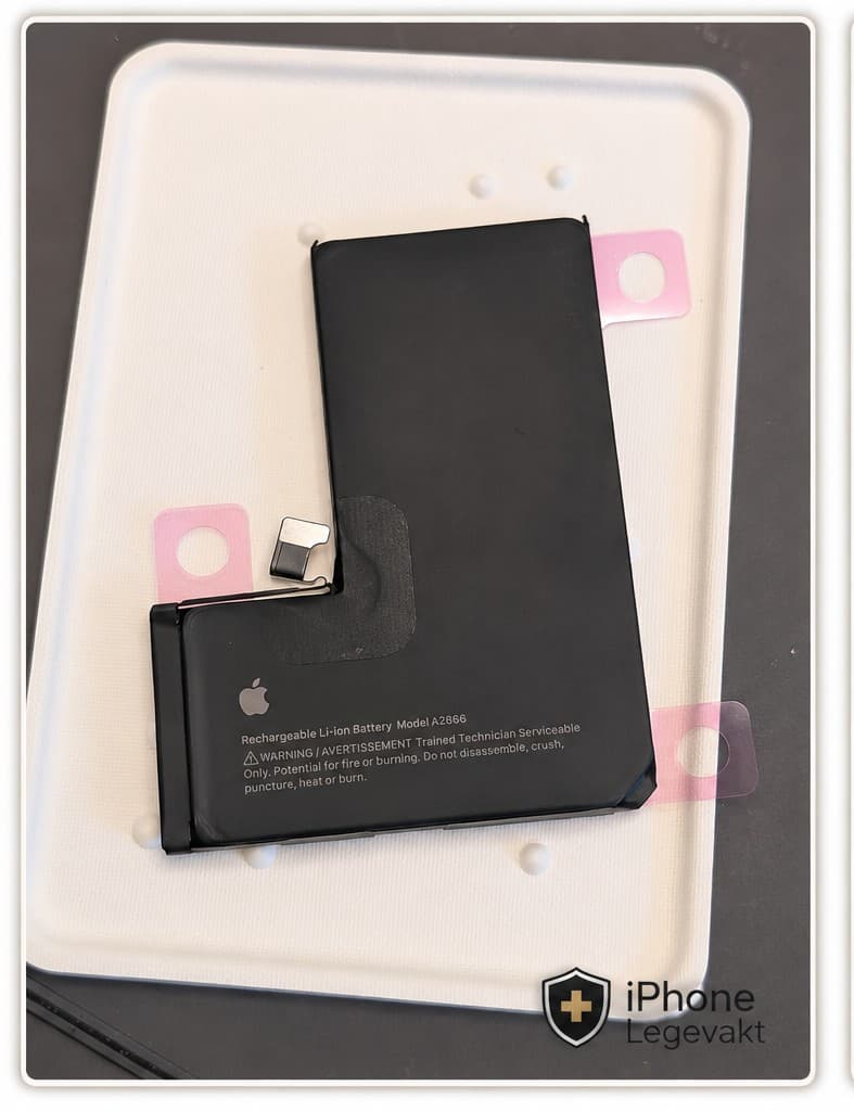 Before: 100 % original Apple-batteri – iPhone 14 Pro